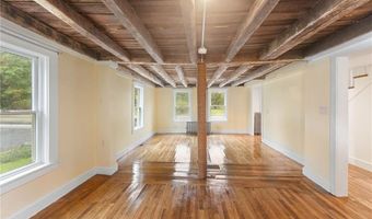 201 Plainfield Pike, Foster, RI 02825