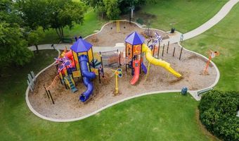 812 Carolyn Ln, Allen, TX 75002