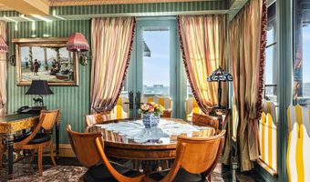 414 S Main St 10, Ann Arbor, MI 48104