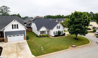 191 Gossamer Dr, Boiling Springs, SC 29316