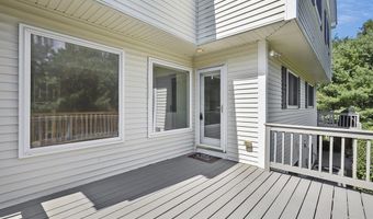 1303 Old Bridge Ln 1303, Bellingham, MA 02019