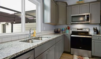 64925 Valeview Dr, Bend, OR 97703