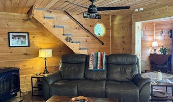 12 Beech Ridge Dr, Abbot, ME 04406