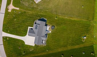 652 Xanadu Pl, Ames, IA 50014