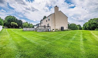 2 REDFERN Pl, Boonsboro, MD 21713