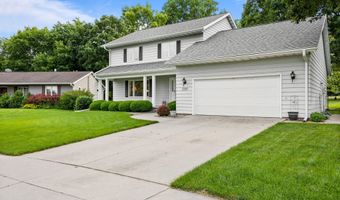 2207 Buchanan Dr, Ames, IA 50010