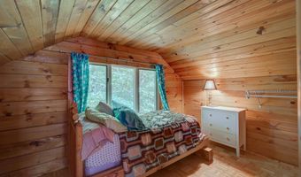 5 Wildflower Ln, Bartlett, NH 03812