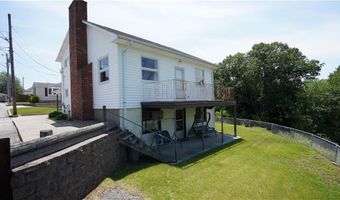 14 Temple Pl, Central Falls, RI 02863