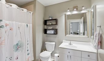 181 E REED Ave 304, Alexandria, VA 22305