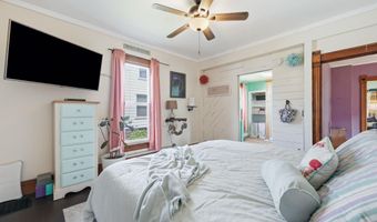 329 W 5th St, Auburn, IN 46706