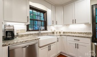 265 Great Oak Dr, Athens, GA 30605