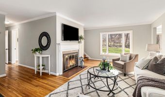 2690 Overridge Dr, Ann Arbor, MI 48104