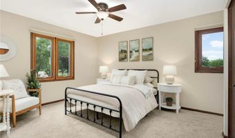 15704 Henna Ct, Apple Valley, MN 55124