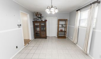 414 Pine Glen Dr, Albany, GA 31705