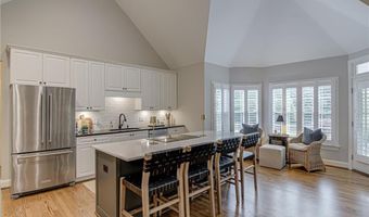 154 Suntree Dr, Advance, NC 27006