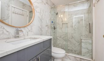 615 Broadway 68, Amityville, NY 11701