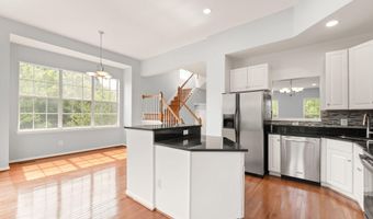 21610 MONMOUTH Ter, Ashburn, VA 20147