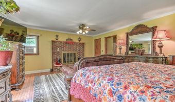 24483 Cave Creek Rd, Abingdon, VA 24211