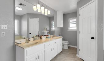 1222 Alpine St, Andrews, TX 79714