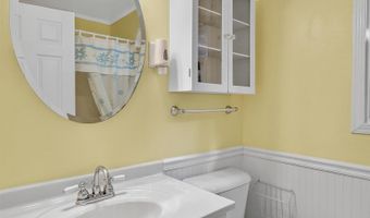 6809 Pilgrim Rd, Madison, WI 53711