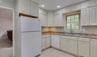 10 Deerwood Dr, Aiken, SC 29803