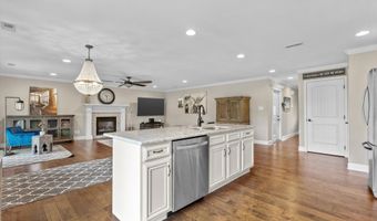 1017 Brighton Dr, Alcoa, TN 37701