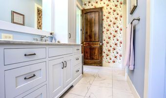 2405 NW 16th Ave, Aberdeen, SD 57401