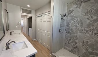 135 Kakahiaka St, Kailua, HI 96734