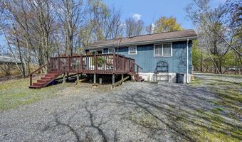 72 Tunkhannock Dr, Albrightsville, PA 18210