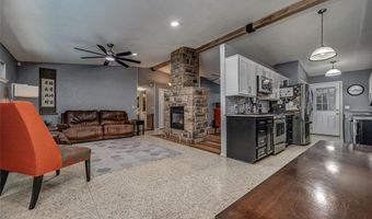 2912 N Shannon Ave, Bethany, OK 73008
