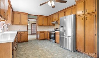 24008 Carriker Rd, Albemarle, NC 28001