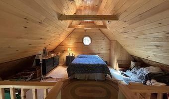 6313 Five Mile Point Rd, Allouez, MI 49805