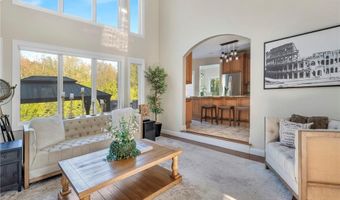 20 Red Brook Xing, Lincoln, RI 02865