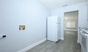 220 CHEROKEE Ct 102, Altamonte Springs, FL 32701