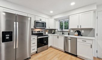 11176 W 62nd Ave, Arvada, CO 80004