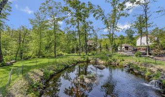 251 Scenic Dr, Blakeslee, PA 18610