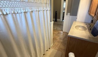 1004 15th St, Aurora, NE 68818