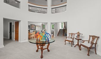 284 Park Ave, Oakhurst, NJ 07755