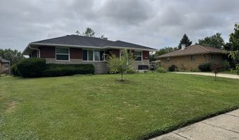 602 Memorial Dr, Beech Grove, IN 46107