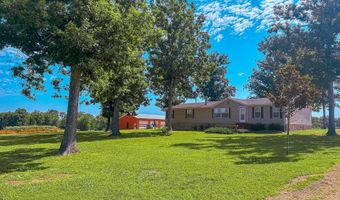 1860 Pencil Factory Rd, Big Sandy, TN 38221
