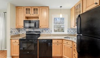 3274 APPLEGATE Ct, Annandale, VA 22003