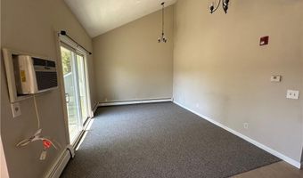400 New River Rd 111, Lincoln, RI 02838
