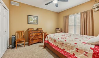 1215 NW Boulder Dr, Ankeny, IA 50023