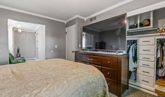 4540 Woodlow Dr, Bel Aire, KS 67220