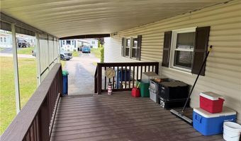 32 Lane E, Coventry, RI 02816