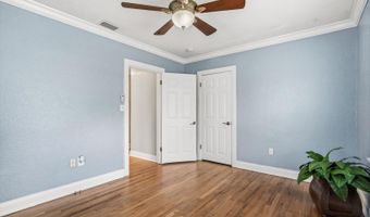 918 W SMITH St, Orlando, FL 32804