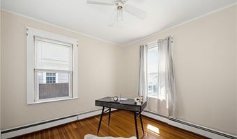 525 Willett Ave, East Providence, RI 02915