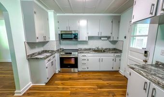 1716 Lafayette St, Beaufort, SC 29902