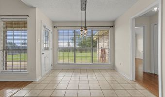 11313 N River Vue Cir, Biloxi, MS 39532