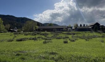 515 THREE RIVERS Dr, Alpine, WY 83128